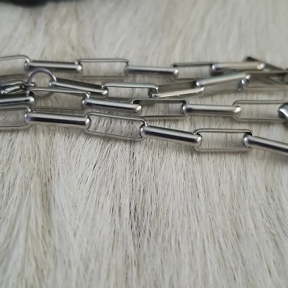 Square Paperclip Necklace - Picture 8 of 8